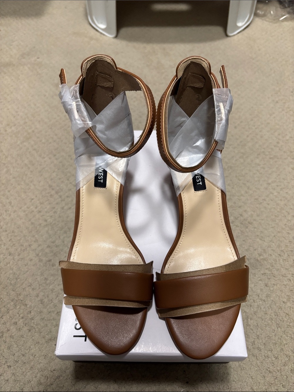 NEW Nine West Brown Leather Size 7 Ankle-Strap Heels